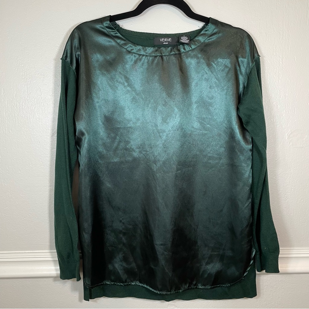 Verve Ami Silky Sweater Size Small